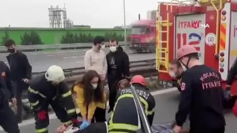 Kazada ölen vatandaşı ekiplerin hayata döndürme anlarının görüntüleri ortaya çıktı Kazada ölen vatandaşı ekiplerin hayata döndürme anlarının görüntüleri ortaya çıktı