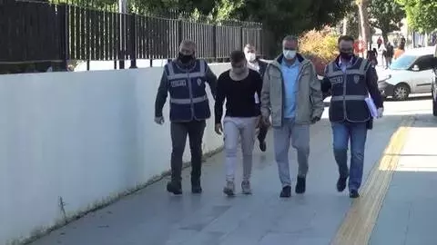 Son dakika haber! Kısıtlama günü hırsızlık yaptılar, güvenlik kamerasına yakalandılar Son dakika haber! Kısıtlama günü hırsızlık yaptılar, güvenlik kamerasına yakalandılar