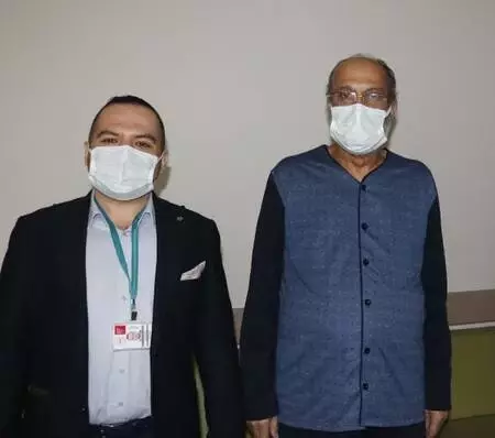 Mardin'de ilk defa laparoskopik yöntemle kalın bağırsak ameliyatı gerçekleştirildi Mardin'de ilk defa laparoskopik yöntemle kalın bağırsak ameliyatı gerçekleştirildi