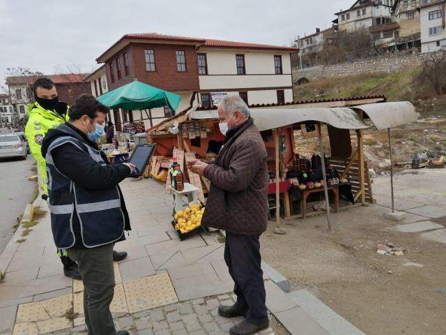 'Sakin şehir' ünvanlı Sakarya'nın Taraklı ilçesinde 3 gündür korona vakası görülmüyor 'Sakin şehir' ünvanlı Sakarya'nın Taraklı ilçesinde 3 gündür korona vakası görülmüyor