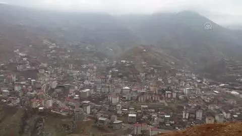 Şemdinli'de 'Seyir Tepesi Projesi' çalışmaları Şemdinli'de 'Seyir Tepesi Projesi' çalışmaları