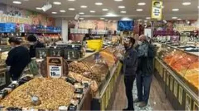 Sokağa çıkma kısıtlamaları kuruyemişe olan talebi artırdı Sokağa çıkma kısıtlamaları kuruyemişe olan talebi artırdı