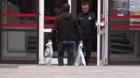 'Vampir Sibel' davasında erteleme kararı 'Vampir Sibel' davasında erteleme kararı