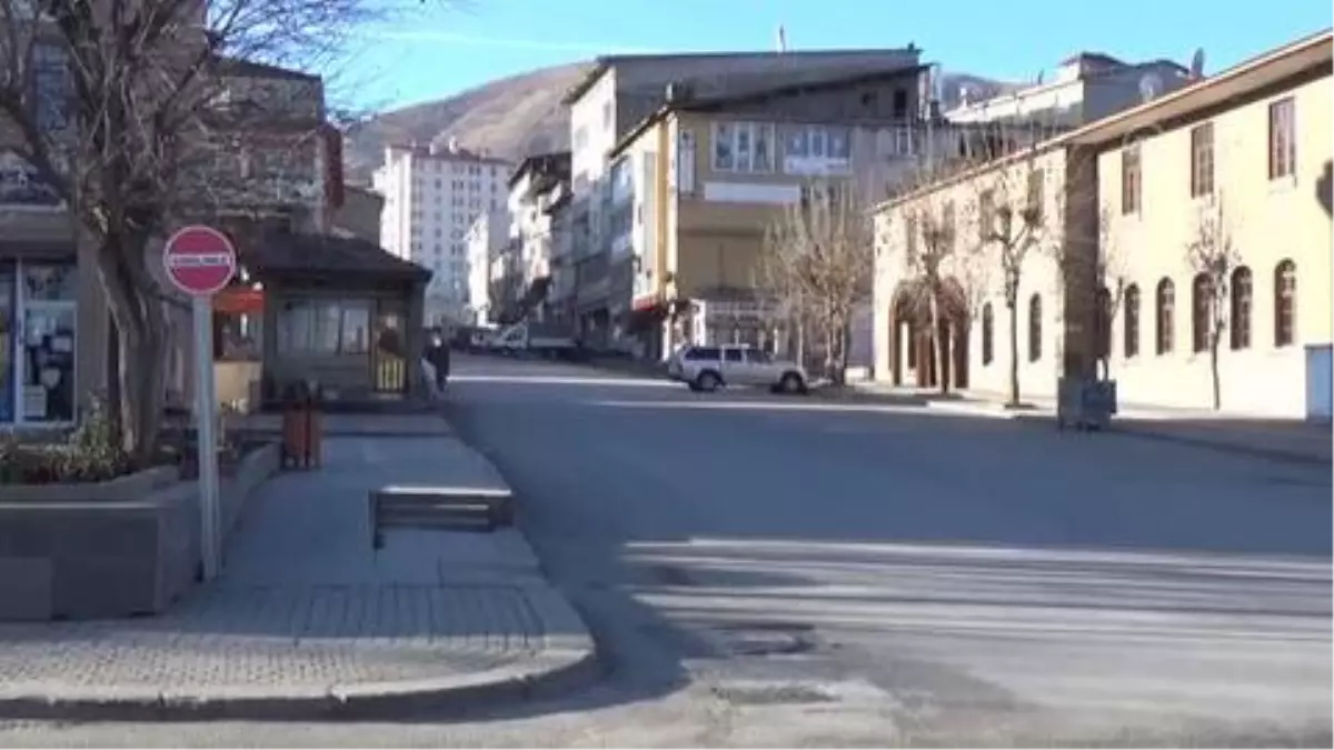 Hassa'da cadde ve sokaklarda sessizlik hakim