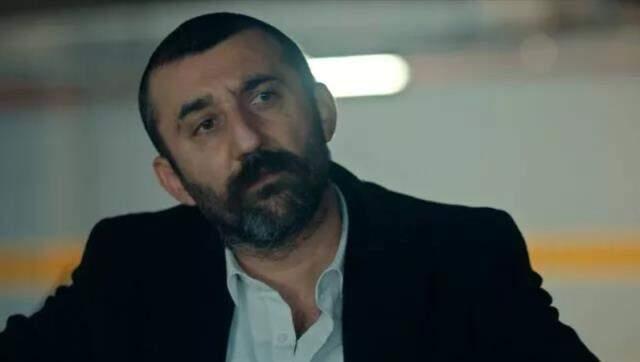 Çukur'un yeni bölümü fırtına gibi geliyor! Yamaç'ın Cengiz Erdenet'i bitirme planı tutuyor mu? Çukur'un yeni bölümü fırtına gibi geliyor! Yamaç'ın Cengiz Erdenet'i bitirme planı tutuyor mu?