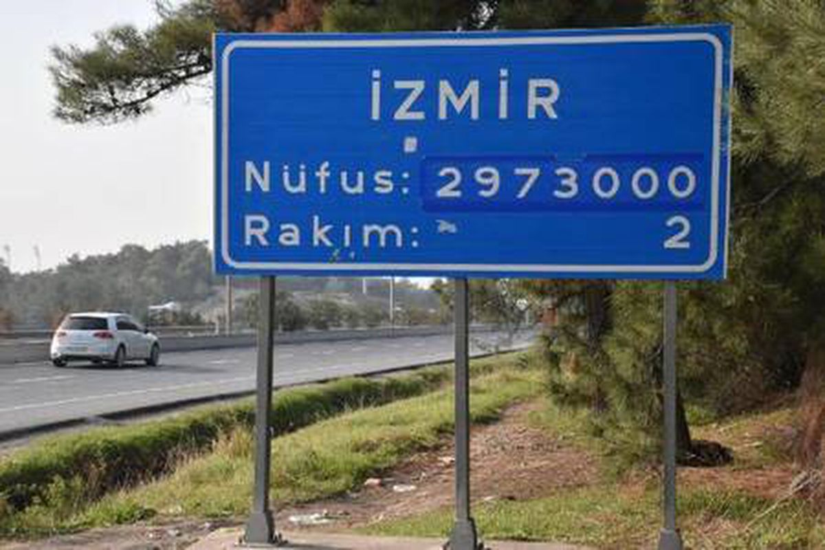 İzmir girişindeki tabela değişecek