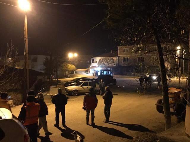 Kayıp kadın mahalleliyi seferber etti! Jandarmanın ısrarlı çalışması sonucu bulundu Kayıp kadın mahalleliyi seferber etti! Jandarmanın ısrarlı çalışması sonucu bulundu