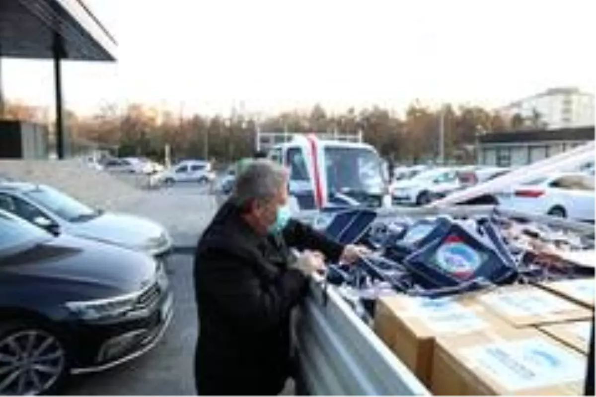 Melikgazi Belediyesi ihtiyaç sahibi ailelere yardım paketi dağıttı