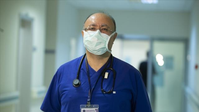 Prof. Dr. Murat Yılmaz: Koronavirüs damlacık yoluyla kolay bir şekilde bulaşabiliyor