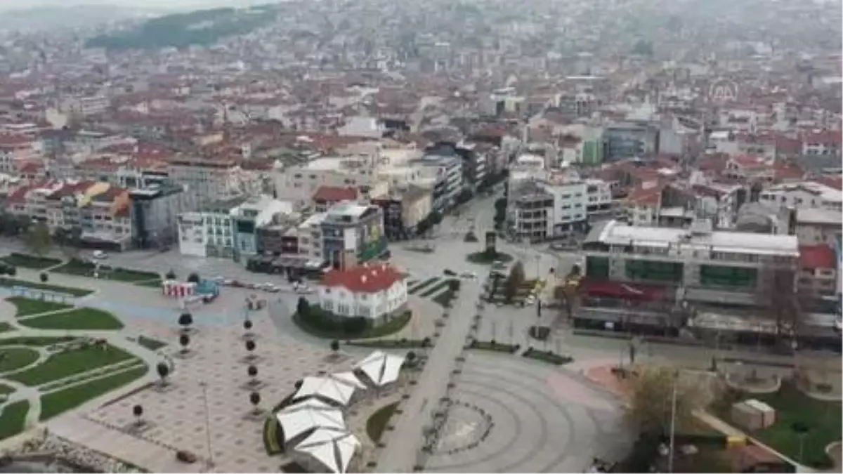 Sokaklar boş kaldı