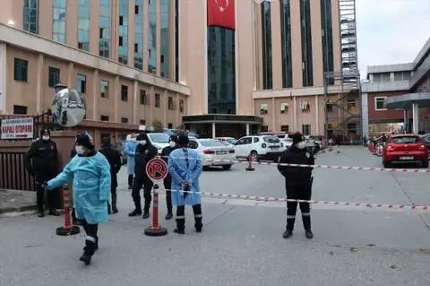 Son Dakika! Gaziantep'te bir hastanenin koronavirüs yoğun bakım servisinde oksijen tüpü patladı: 9 kişi hayatını kaybetti Son Dakika! Gaziantep'te bir hastanenin koronavirüs yoğun bakım servisinde oksijen tüpü patladı: 9 kişi hayatını kaybetti