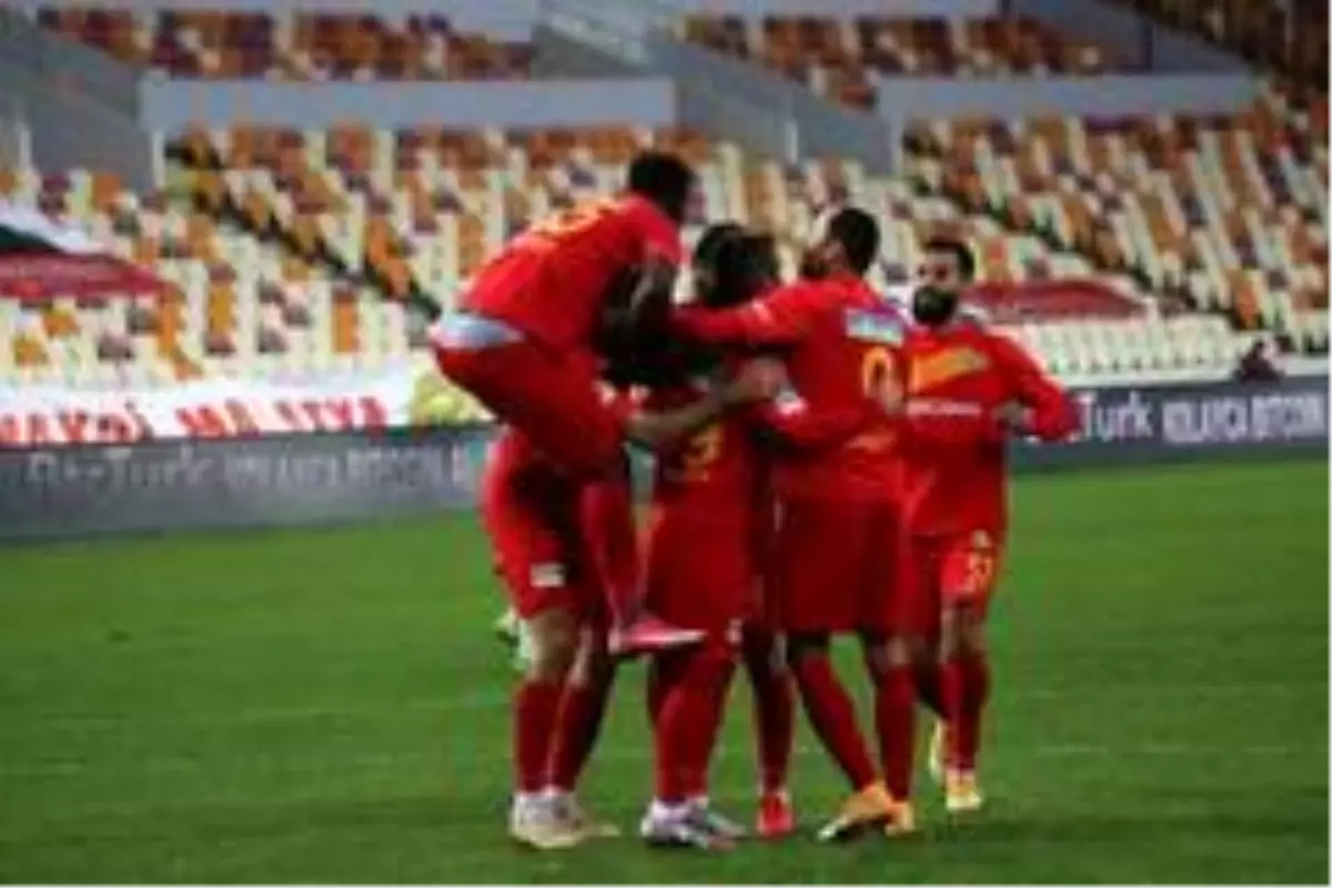 Süper Lig: Yeni Malatyaspor: 1 Kasımpaşa: 0 (İlk yarı)