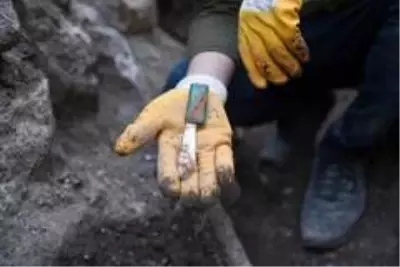 Ulucanlar Cezaevi'nin 135 yıllık çeşmesinden 'zula' çıktı Ulucanlar Cezaevi'nin 135 yıllık çeşmesinden 'zula' çıktı