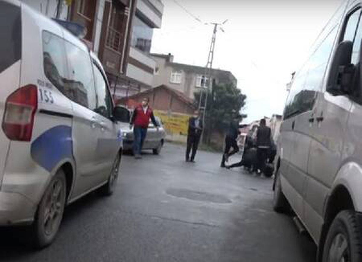 Arnavutköy'de iki aile arasında yumruklu kavga