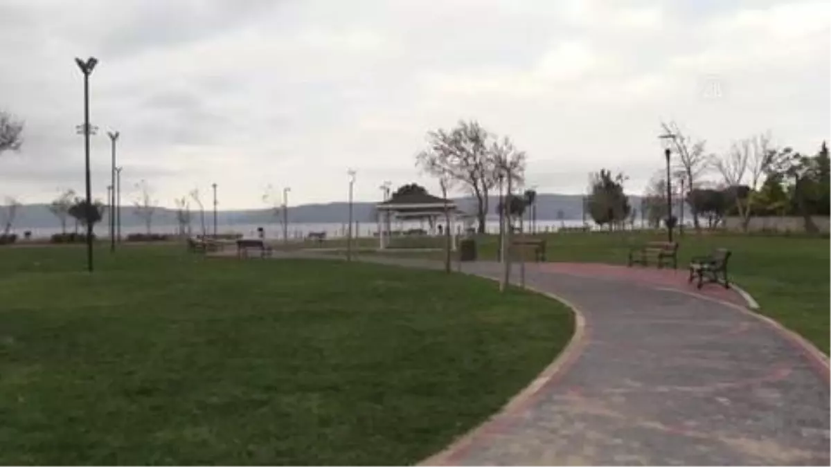 ÇANAKKALE - Sokağa çıkma kısıtlamasına uyuluyor