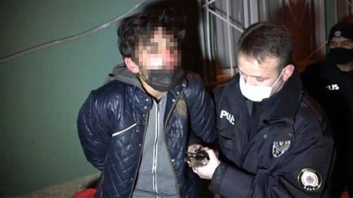 Çatılardan atlayarak kaçmaya çalışan hırsız yakalanınca hüngür hüngür ağladı