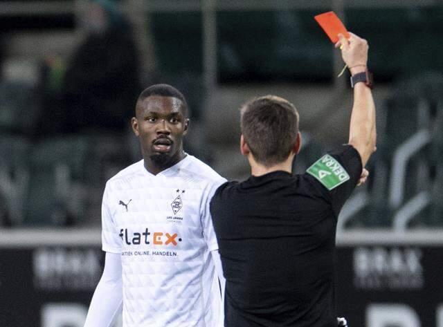 Mönchengladbach'tan rakibine tüküren Marcus Thuram'a rekor ceza Mönchengladbach'tan rakibine tüküren Marcus Thuram'a rekor ceza