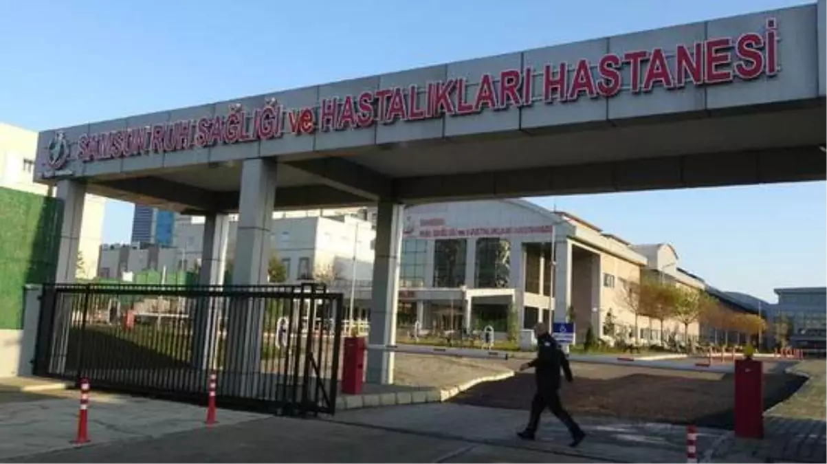 Ruh Sağlığı Hastanesi'nde, kendisini öldüreceğini düşündüğü hastayı uykusunda yastıkla boğdu