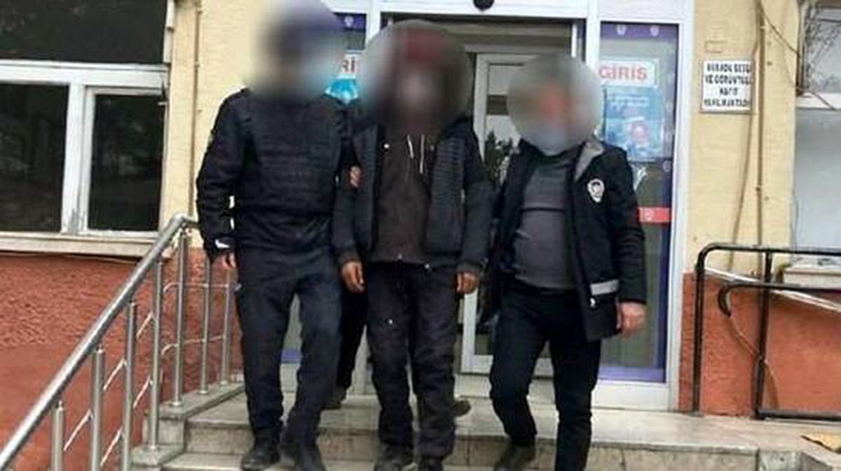 Suç makinesi zanlı, hırsızlık yaptığı sırada suçüstü yakalandı