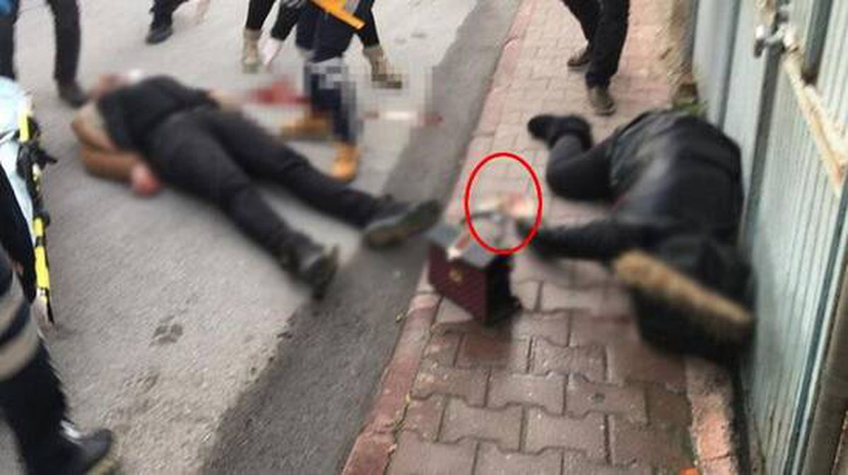 Boşanma aşamasında olduğu eşini öldürüp, kendi başına ateş ederek intihar girişiminde bulundu
