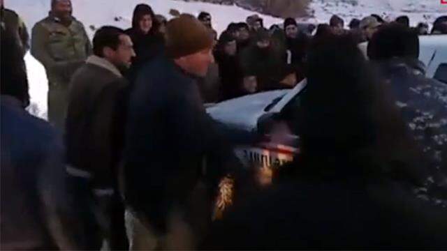 Ermenistan'da istenmeyen adam Paşinyan'a ikinci şok: Kente girişi engellendi