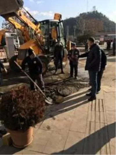 Kırıkkale Belediyesi, kısıtlama günlerinde çalışmalarına devam etti