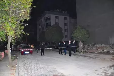 Manisa'da trafo patladı, mahalle elektriksiz kaldı