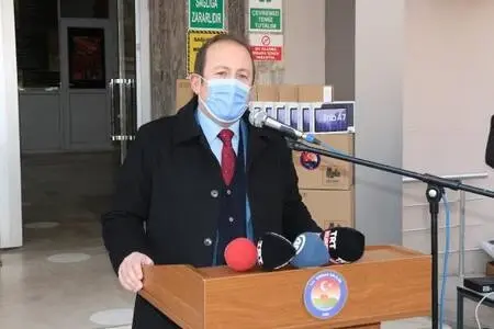 Şırnak'ta ihtiyaç sahibi 2 bin 600 öğrenciye tablet dağıtımı başladı