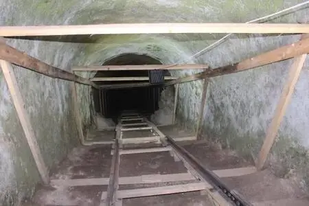 Ünye Kalesi'nin dehlizlerinde sikke, çömlek ve gülleler bulundu