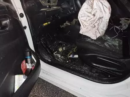 Alkollü sürücü ekmek yüklü kamyonete çarptı: 2 ölü, 2 yaralı Alkollü sürücü ekmek yüklü kamyonete çarptı: 2 ölü, 2 yaralı