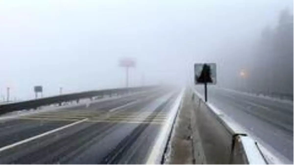 Bolu Dağı'nda yoğun kar yağışı