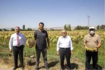 Son dakika haberleri | Kayseri Büyükşehir Belediyesinden tarım ve hayvancılığa 13,5 milyon liralık yatırım Son dakika haberleri | Kayseri Büyükşehir Belediyesinden tarım ve hayvancılığa 13,5 milyon liralık yatırım