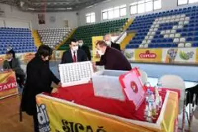 - ÇAYKUR'da 61 Engelli 39 Eski Hükümlü kura ile işe alındı - ÇAYKUR'da 61 Engelli 39 Eski Hükümlü kura ile işe alındı