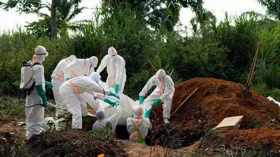 Ebola virüsünü keşfeden Profesör Muyembe Tamfum: Koronadan daha ölümcül virüsler geliyor