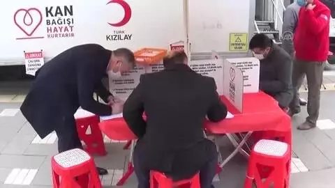 Eğitim camiasından kan ve immün plazma bağışı kampanyasına destek Eğitim camiasından kan ve immün plazma bağışı kampanyasına destek