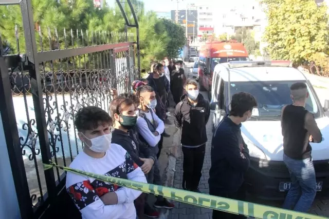 İntihara kalkışan genç saçını tarayarak poz verdi! İmamın 'Seni evereceğiz' vaadiyle ölümden vazgeçti İntihara kalkışan genç saçını tarayarak poz verdi! İmamın 'Seni evereceğiz' vaadiyle ölümden vazgeçti