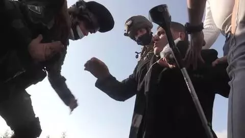 İsrail güçlerinden Batı Şeria'da zeytin fidanı diken Filistinlilere müdahale İsrail güçlerinden Batı Şeria'da zeytin fidanı diken Filistinlilere müdahale