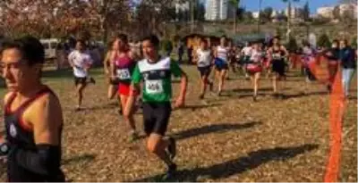 Kütahya Atletizm Takımı, Türkiye üçüncüsü oldu Kütahya Atletizm Takımı, Türkiye üçüncüsü oldu