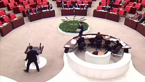 Son dakika: Libya'ya asker gönderilmesinin 18 ay daha uzatılmasına ilişkin tezkere - MHP Kayseri Milletvekili İsmail Özdemir Son dakika: Libya'ya asker gönderilmesinin 18 ay daha uzatılmasına ilişkin tezkere - MHP Kayseri Milletvekili İsmail Özdemir