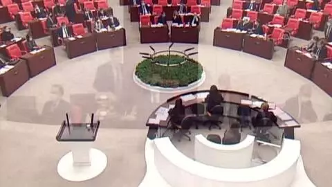 Son dakika haber: Libya'ya asker gönderilmesinin 18 ay daha uzatılmasına ilişkin tezkere - Ahmet Kamil Erozan Son dakika haber: Libya'ya asker gönderilmesinin 18 ay daha uzatılmasına ilişkin tezkere - Ahmet Kamil Erozan