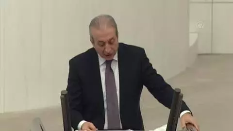 Libya'ya asker gönderilmesinin 18 ay daha uzatılmasına ilişkin tezkere - Mehmet Mehdi Eker Libya'ya asker gönderilmesinin 18 ay daha uzatılmasına ilişkin tezkere - Mehmet Mehdi Eker