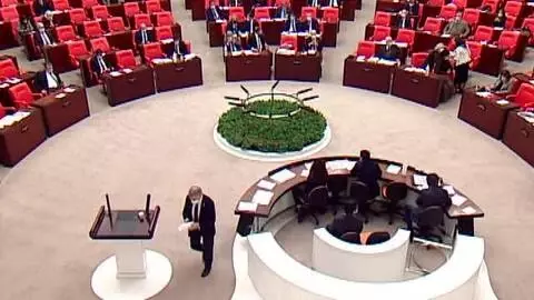Son dakika gündem: Libya'ya asker gönderilmesinin 18 ay daha uzatılmasına ilişkin tezkere - Ünal Çeviköz Son dakika gündem: Libya'ya asker gönderilmesinin 18 ay daha uzatılmasına ilişkin tezkere - Ünal Çeviköz
