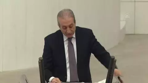 Libya'ya asker gönderilmesinin 18 ay daha uzatılmasına ilişkin tezkere - Mehmet Mehdi Eker Libya'ya asker gönderilmesinin 18 ay daha uzatılmasına ilişkin tezkere - Mehmet Mehdi Eker