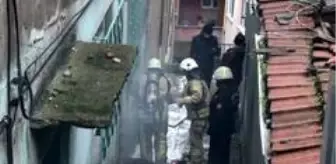 Mecidiyeköy'de kokutan yangın