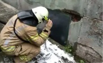 Mecidiyeköy'de kokutan yangın Mecidiyeköy'de kokutan yangın