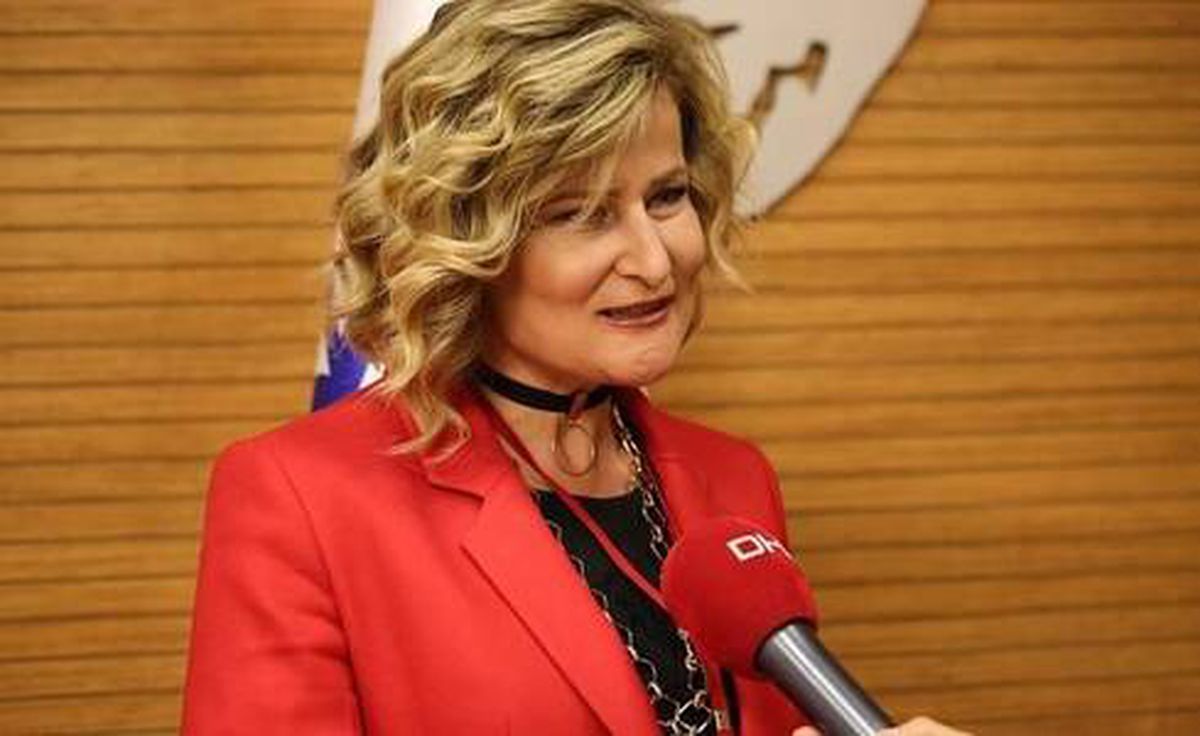 Prof. Dr. Füsun Terzioğlu kimdir? Füsun Terzioğlu hayatı ve biyografisi! Füsun Terzioğlu kaç yaşında, nereli?