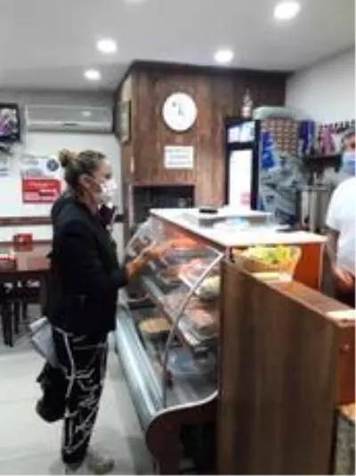 Ruhşan Özdemir Çifçi'nin ataması Bornova'daki vatandaşları üzdü Ruhşan Özdemir Çifçi'nin ataması Bornova'daki vatandaşları üzdü