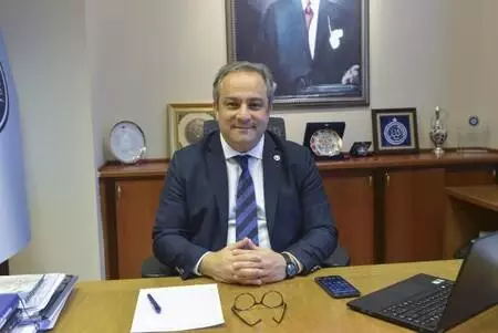 'Uçuşları durdurmak doğru bir yaklaşım' 'Uçuşları durdurmak doğru bir yaklaşım'