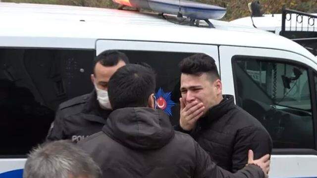 4 gündür kayıp olan genç arkadaşının evinde ölü bulundu