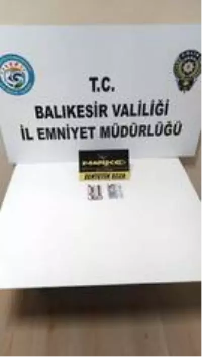 Son dakika haberleri! Balıkesir'de polisten 11 kişiye uyuşturucu operasyonu Son dakika haberleri! Balıkesir'de polisten 11 kişiye uyuşturucu operasyonu